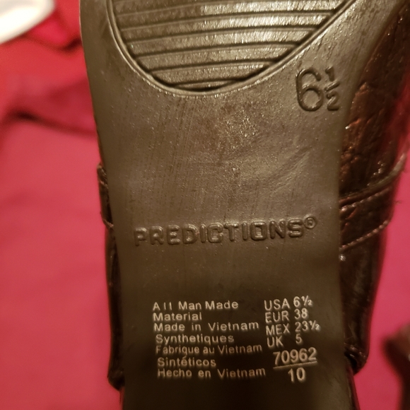 Brown slingback heels - Picture 3 of 4